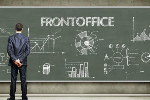 FrontOffice: beursgenoteerd na crowdfunding